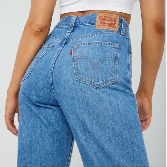 💙NWT: LEVI'S - High Waisted Straight Ripped Jean - Size 31 - Picture 3 of 14